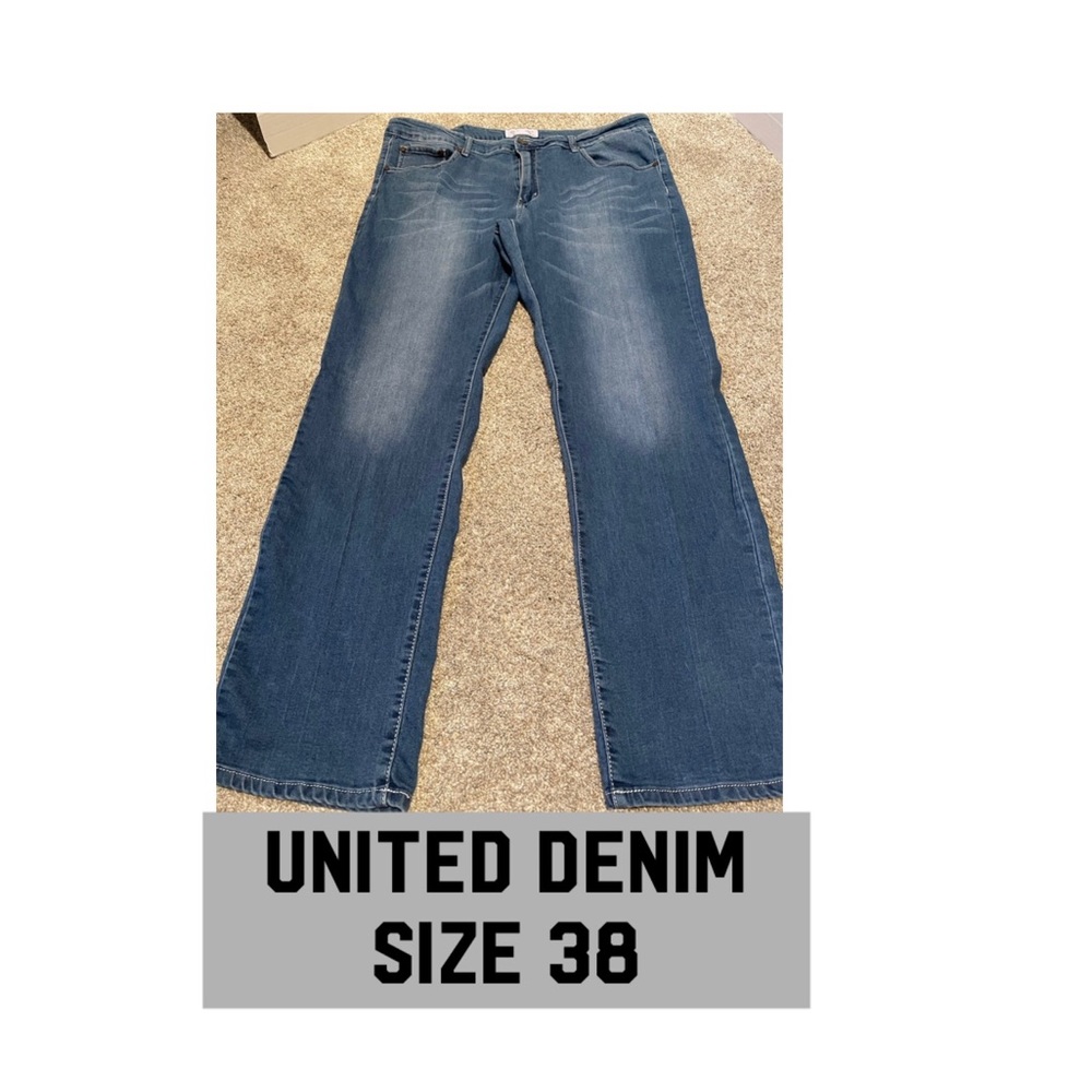 ❤️Men’s united denim of America straight jeans with stretch size 38/32￼